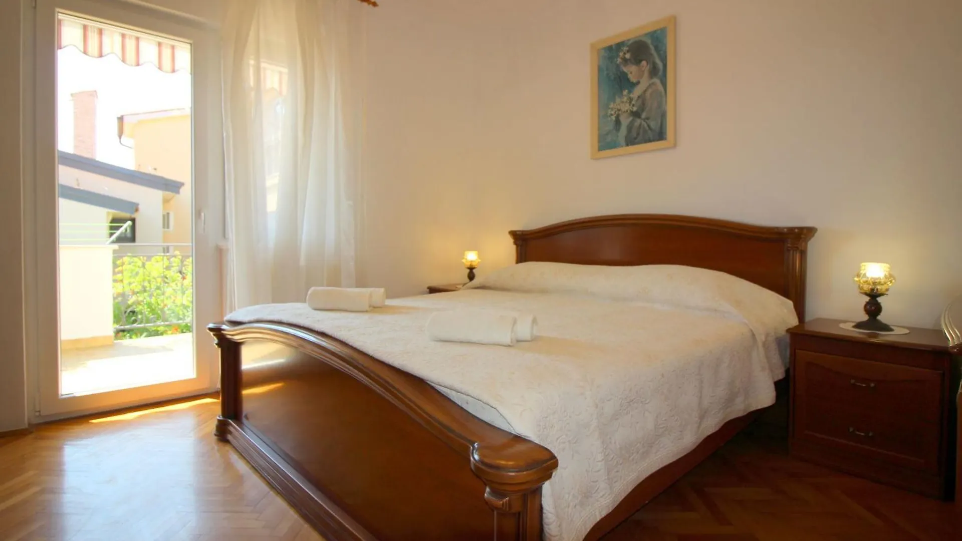 Ferienwohnung Gina Mit Terrasse, Grill Und Liegen Porec Croatia